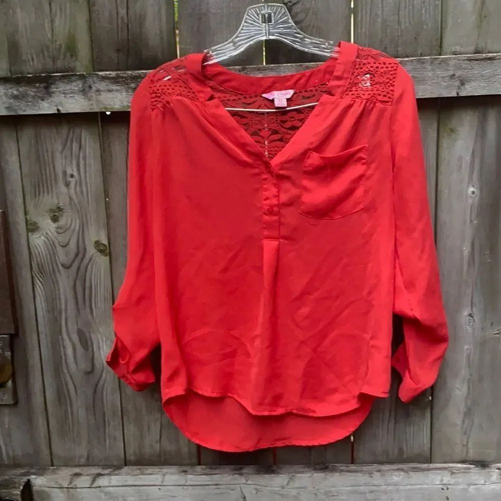 Candies Button down top sz. XS